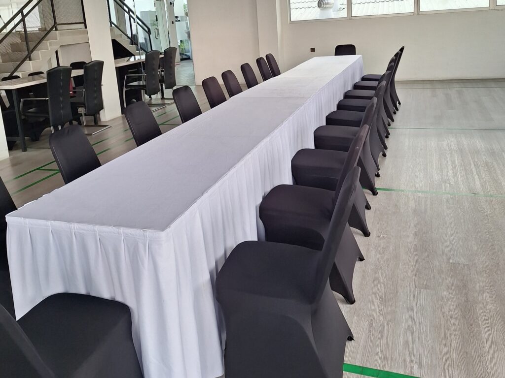 sewa meja kursi SCBD