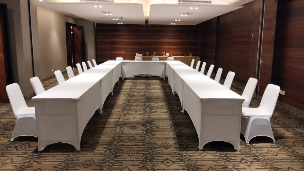 sewa meja ibm jakarta