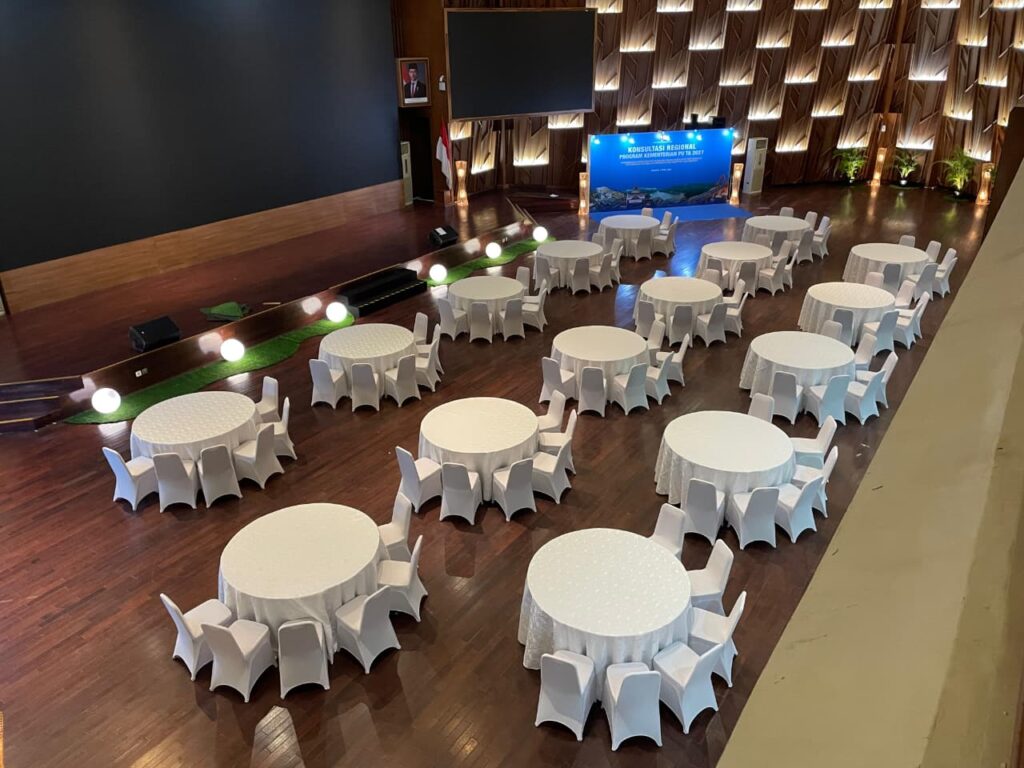 sewa meja SCBD Jakarta